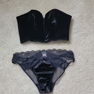 Victoria's Secret velvet corset with underwear set
